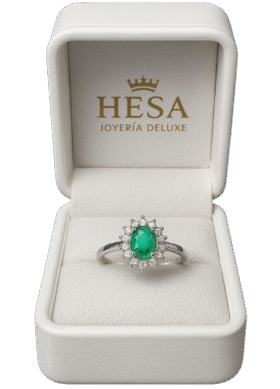 anillo de compromiso en plata 925 con esmeralda natural colombiana