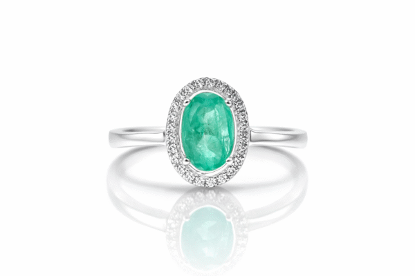 anillo esencia ovalo en plata ley 925